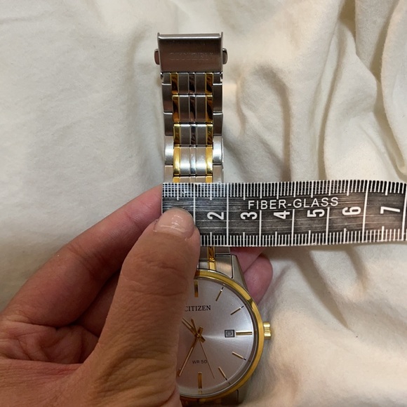 Two toned watch (Citizen) - Picture 9 of 9
